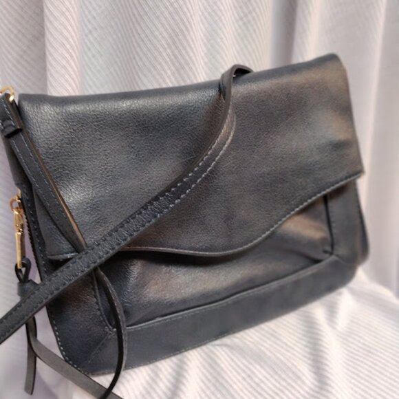 Moda Luxe Ela Foldover Crossbody Bag - Navy - Picture 5 of 14